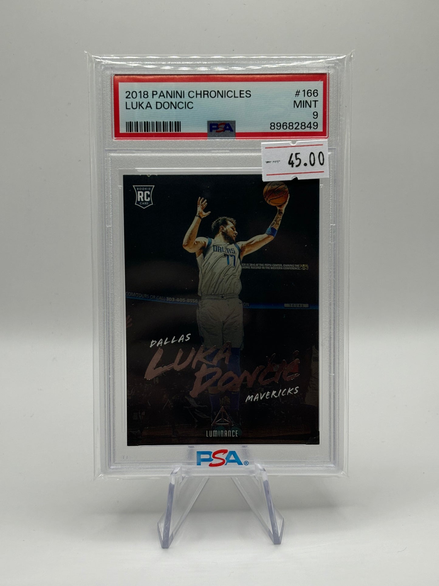 2018-19 Panini Chronicles - Luminance #166 Luka Dončić (RC) PSA 9